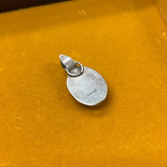 Mother of Pearl Sterling Silver Pendant - Picture 4 of 7